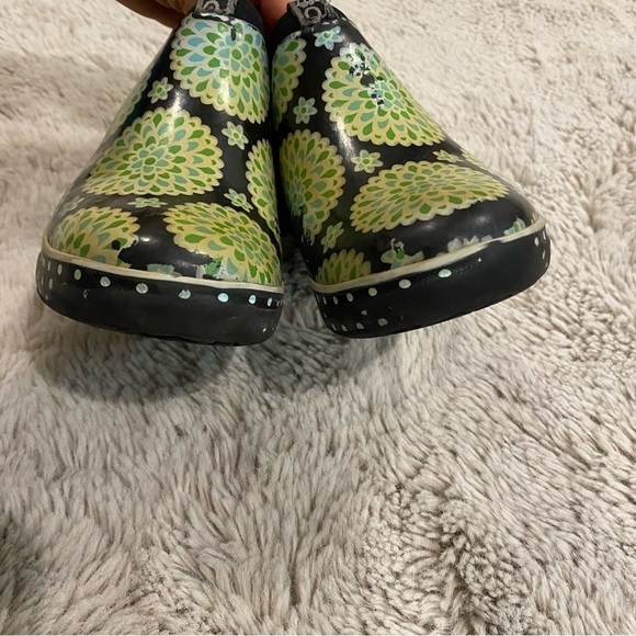 Bogs short water proof shoes floral green black 2 girls - Picture 5 of 6